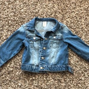 🌟Toddler jean jacket! H&M. 1T / 2T.